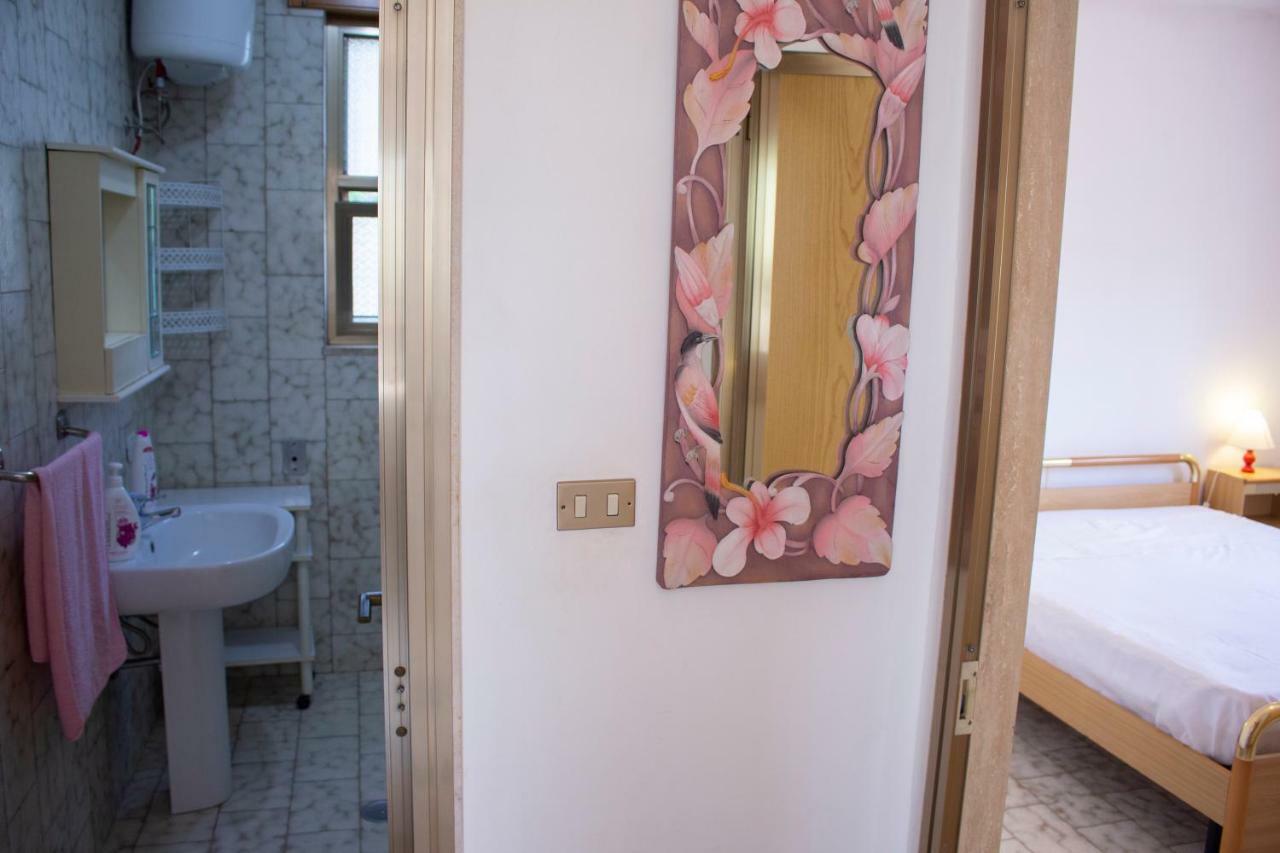 Casa Gelso Apartment Punta Prosciutto Exterior photo